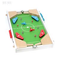 Medinis stalo žaidimas „Futbolo stadionas“