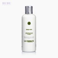 „La Chinata“ drėkinamasis kūno pienelis „Natural Edition“, 250 ml