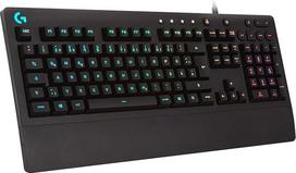 "Logitech G213" žaidimų klaviatūra "Prodigy", RGB apšvietimas, programuojami G klavišai, multimedijos valdikliai, integruota delnų atrama, atspari purslams, vokiškas QWERTY išdėstymas, juoda