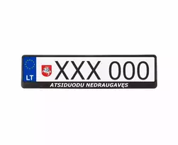 Juodi numerių rėmeliai - Atsiduodu nedraugavęs