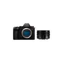 Panasonic Lumix DC-S5 II + 18-40mm F4.5-6.3
