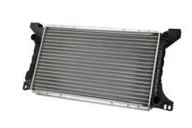 Variklio radiatorius D7G007TT
