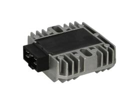 Įtampos reguliatorius VIC-15677 (12V) Tinka: APRILIA; BENELLI; BETA; DERBI; GILERA; HM; ITALJET; MALAGUTI; MBK; PIAGGIO/VESPA; SUZUKI; YAMAHA
