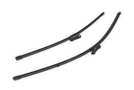 Stiklo valytuvas Flat Blades berėmis 550/450mm (2 vnt.) Priekis su aptaku