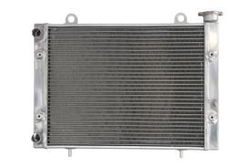 Radiatorius RAD-225 Tinka: POLARIS 400, 400 4x4, 500 2x4, 500 4x4, 500 (Crew), 570 4x4, 700 (Crew), 800 4x4, 900 (Diesel), 900 (Diesel) Crew, 900 Diesel HST/Deluxe