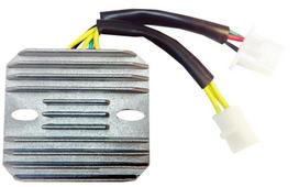 Įtampos reguliatorius DZE02497 (12V, 25A) Tinka: HONDA; KYMCO