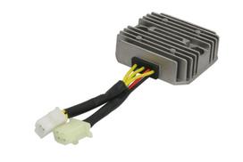 Įtampos reguliatorius DZE02056 (12V, 35A)