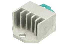 Įtampos reguliatorius DZE02557 (12V, 12A)