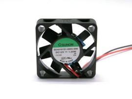 Ventiliatorius 40x40x10mm 12VDC 1.2W 13.6m³/h 32dBA su įv. SUNON RoHS
