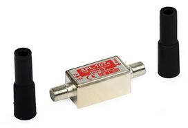 DVB-T signalo stiprintuvas (174-790 MHz) 20dB su F lizdais, 12V 60ma AMS