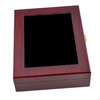 Vitrinėlė golfo kamuoliukams Medinis laikymo dėklas talpina 12 su užsegimu 220x170x65mm