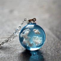 Transparent Resin Rould Ball Moon Pendant Necklace Women Blue Sky White Cloud Chain Necklace Fashion Jewelry Gifts for Girl