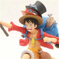 ONE PIECE Šiaudinių skrybėlių piratai Monkey D. Luffy Kuprinės formos skrybėlė PVC Veiksmo figūrėlė Žaislas DĖŽUTĖ raudona