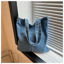 Denim Large Capacity Tote Bag Women'S Fashion Versatile Shoulder Bag Simple Casual Commuter Armpit Bag šviesiai mėlyna spalva
