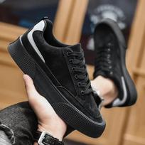 Vyriški Madingi Laisvalaikio Sportbačiai Lengvi Minkšti Neslystantys Kvėpuojantys Vulkanizuoti Batai Aukštos Kokybės Nauja Tendencija Minkšti Sportbačiai Zapatillas Mujer 39 juoda
