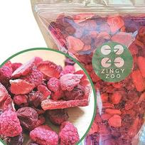Liofilizuoti džiovinti vaisiai Raudonųjų vaisių mišinys XL 300 g Liofilizuoti džiovintos braškės Avietės Rūgščios vyšnios Džiovintų vaisių mišinys Liofilizuoti džiovinti vaisiai Braškės Avietės Rūgščios vyšnios ZingyZoo