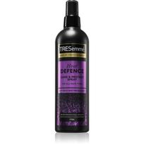 TRESemmé Heat Protection Defence Spray nuo karščio apsaugantis plaukų purškiklis, skirtas naudoti formuojant plaukus tiesinimo arba garbanojimo žnyplėmis 270 ml