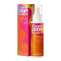 Love to Love Love Me Tender, 100 ml Braškių kvapo šildantis masažo aliejus