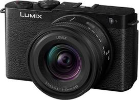 "Panasonic Lumix DC-S9NE-K" pilno kadro veidrodinis beveidrodis, 24,2 MP, 6K/4K, 779 taškų PDAF, vaizdo stabilizavimas, LUT, 180° lankstus monitorius, 5 GHz "Wi-Fi", juodas, su objektyvu S-R1840E