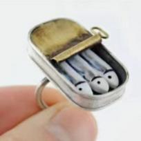 Women Men Rings Creative and Unique Sardine Can Zinc Alloy Ring. One Size