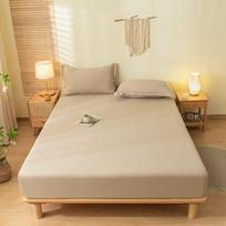 Minkšta ir lygi vienspalvė šlifuota medvilninė paklodė viengulėms ir dvigulėms lovoms, užtikrinanti komfortą ir apsaugą nuo dulkių. 180cm*220cm Fitted Sheet chaki