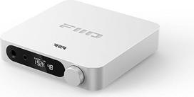 "FiiO K11" kompaktiškas stalinis R2R architektūros DAC ir ausinių stiprintuvas