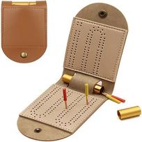 Cribbage stalo žaidimo rinkinys, sulankstoma nešiojama PU mini 2 takelių Cribbage lenta kelionėms su 4 metaliniais kaištukais ir 1 laikymo angeliu, idealus šeimai ir draugams oranžinė