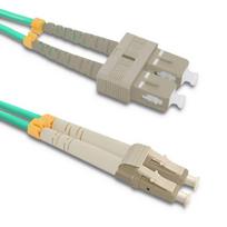 Qoltec Patchcord fiber optic LC/UPC - SC/UPC | Multimode | 50/125 | OM4 | Duplex | 3m