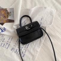Single shoulder crossbody bag for women coin purse simple and versatile elegant and fashionable simple and pendulous university student new