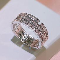 Huitan Creative Chain Design Engagement Proposal Ring for Girlfriend  Color Fashion Wedding Cubic Zirconia Ring for Women 6 gray