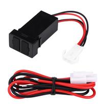 12V24V 2.1A Dvigubo USB prievado automobilinis įkroviklis Maitinimo adapterio lizdas Toyota mobiliajam telefonui