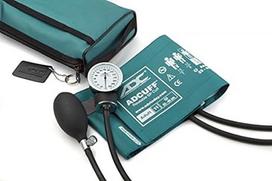 "ADC Prosphyg 768" kišeninis aneroidinis sfigmomanometras su "Adcuff" nailonine kraujospūdžio manžeta, suaugusiems, ir dėklu, "Teal" | Medicinos priemonės gydytojams ir slaugytojams