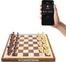"Chessnut Air" elektroninių šachmatų rinkinys, nuostabiai rankų darbo medinė šachmatų lenta su papildomomis karalienėmis, šviesos diodais, dirbtinio intelekto prisitaikančiojo elektroninio šachmatų rinkinio žaidimas ir programėlė su kompiuterine šachmatų