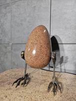 Dekoratyvinis granito kiaušinis rudas, 31x45cm (Kaune, Šilainiai) - 044