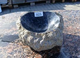 Granito akmens saldaininė, tamsiai pilka, 25x26cm (Klaipėdoje) - 025