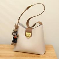 Bag Autumn and Winter One-shoulder Crossbody Bag New Trendy Leather Fashionable Bucket Bag Large Capacity Commuting Bag