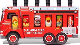 "Thoughtfully Gourmet Fire Engine Hot Sauces" - 6 skonių, tokių kaip "Ghost Pepper", "Cayenne", "Chipotle Pepper", "Fire Truck" karštųjų padažų dovanų rinkinys