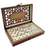 Stalo žaidimas „Domino“
