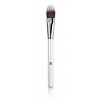 Ilū Tools for Beauty makiažo šepetėlis 1 vnt. - 113