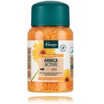Kneipp Arnica Active raumenis atpalaiduojanti druska voniai - 500 g.