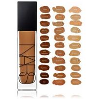 NARS Natural Radiant Longwear makiažo pagrindas - Stromboli