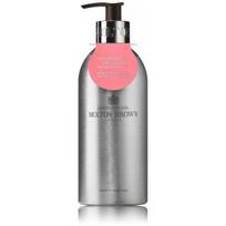 Molton Brown Delicious Rhubarb & Rose vonios ir dušo želė - 400 ml.