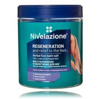 Farmona Nivelazione Regeneration Herbal Foot Bath Salt atkurianti vonios druska pėdoms su gydomosiomis žolelėmis - 600 g.