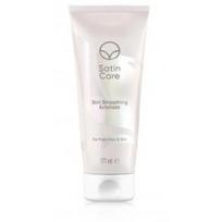 Gillette Satin Care Skin Smoothing Exfoliant švelnus šveitiklis bikini zonai prieš skutimasi - 177 ml.