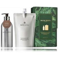 Molton Brown Re-Charge Black Pepper rinkinys kūnui (400 ml. vonios ir dušo gelis + 400 ml. papildymas) - Rinkinys