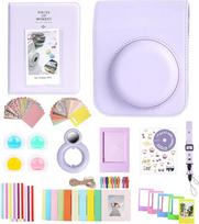"Fujifilm Instax Mini 12" momentiniam fotoaparatui skirtas 12 priedų rinkinys "12 in 1" su fotoaparato dėklu, nuotraukų albumu ir rėmeliu, lipduku "pasidaryk pats", asmenukės objektyvu, sieniniu laikikliu, spalvotu filtru, alyvinės violetinės spalvos, mod