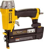 "DeWalt DPN1850" 18 kalibrų pneumatinis vinių pistoletas