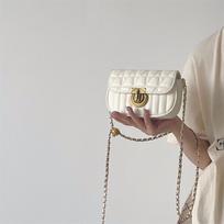 Trendy Textured Women's Diamond Lock Chain Bag - Versatile Small Square Crossbody & Shoulder Bag balta