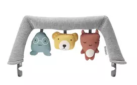 Žaisliukas ant gultuko BABYBJÖRN Soft Friends 080300