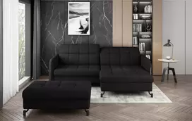 Komplektas kampinė sofa ir pufas Lorelle juoda